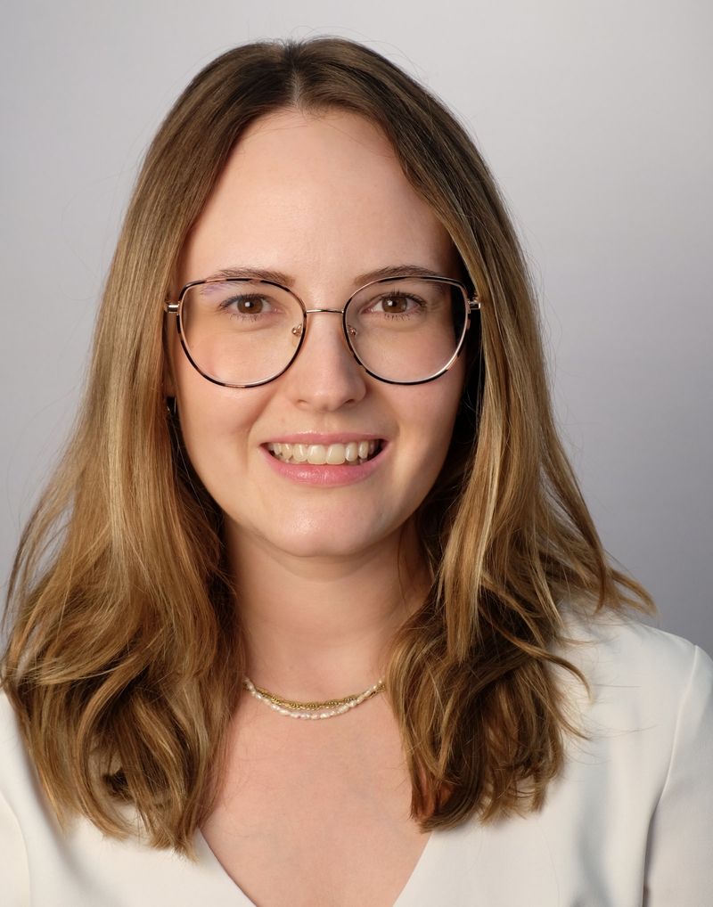 Portraitfoto der Ärztin Dr. med. Julia Prestel